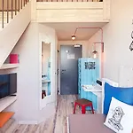 Bretterbude 3* هايليغنهافن