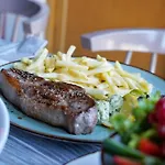 فندق Bretterbude