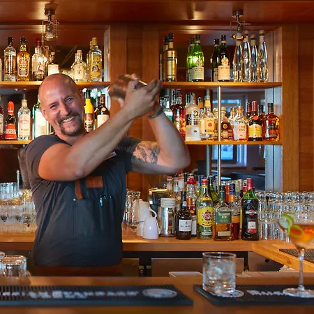 Ξενοδοχείο Bretterbude 3*