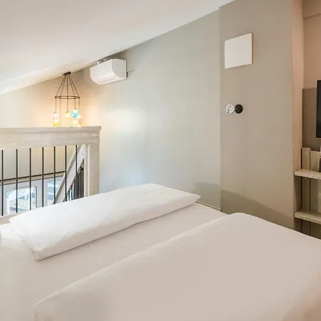 Bretterbude Otel