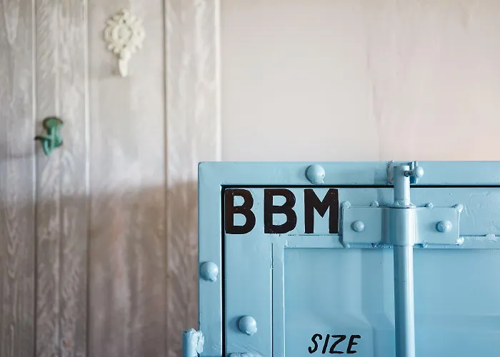 Hotel Bretterbude 3*