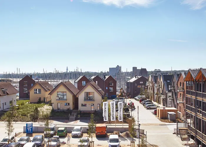 Bretterbude Hotel 3*